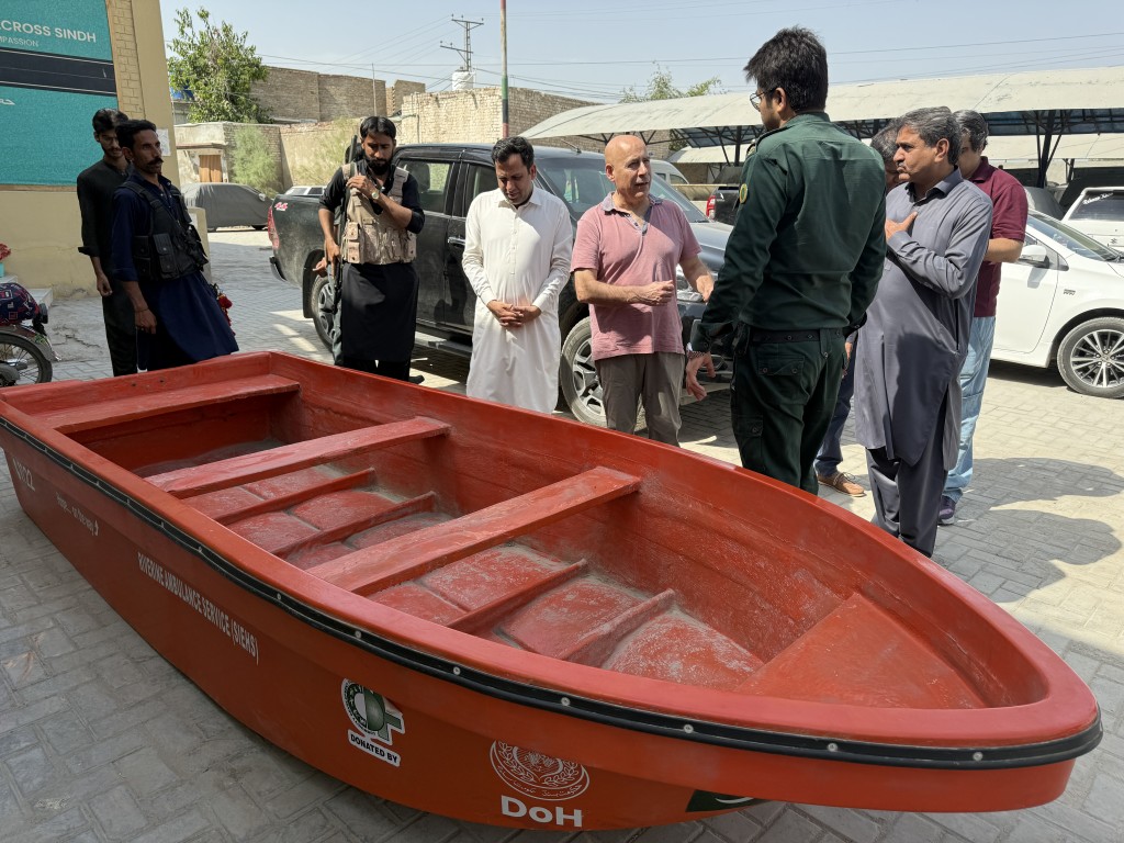 Young climate leaders participating in a CDF activity
